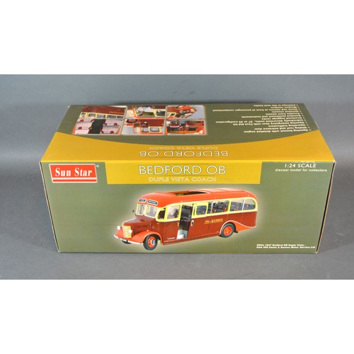 40 - A Sunstar Models Bedford OB Duple Vista Coach Hants and Sussex scale 1/24 within original box