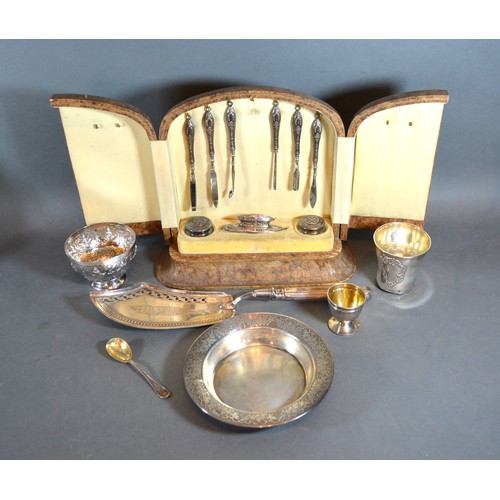 115 - A French Manicure Set within fitted case together with a fish slice, an eggcup and other items