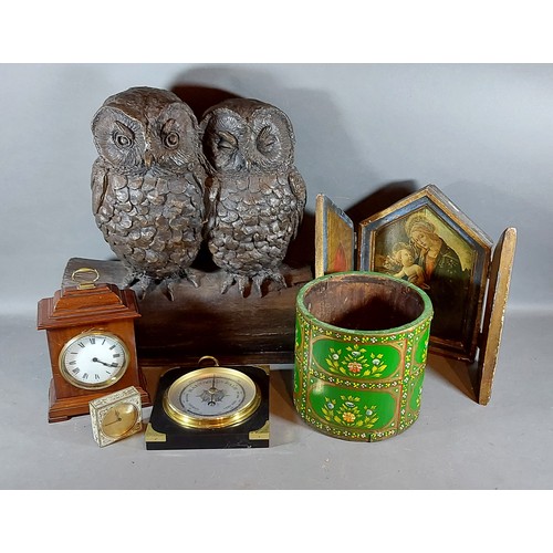 302 - A composition model in the form of two owls on a tree stump together with a collection of other item... 