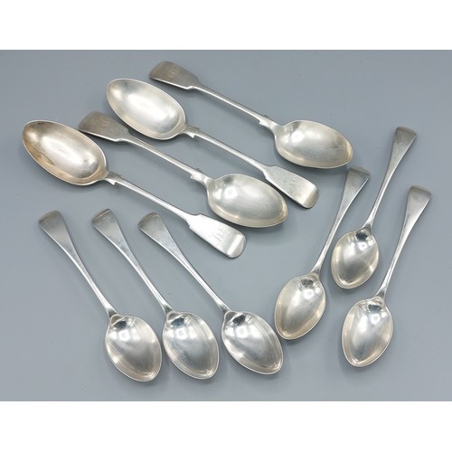 194 - A set of four Victorian silver table spoons, Sheffield 1892 makers John Round & Son Ltd, together wi... 