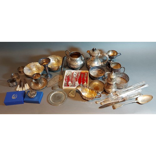 131 - A silver plated trophy cup, together with other silver plated items to include flatware