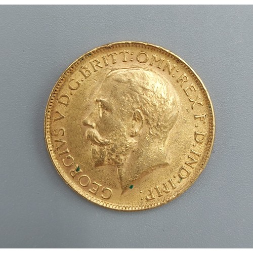 141 - A George V gold full sovereign dated 1928