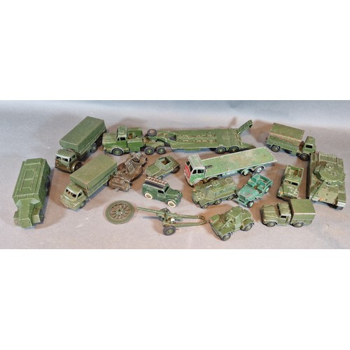 290 - A Dinky Supertoys Tank Transporter 660, together with other Dinky Toys military vehicles, tanks and ... 