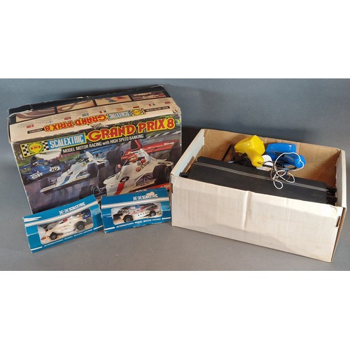 294 - A Scalextric Grand Prix 8 set within original box