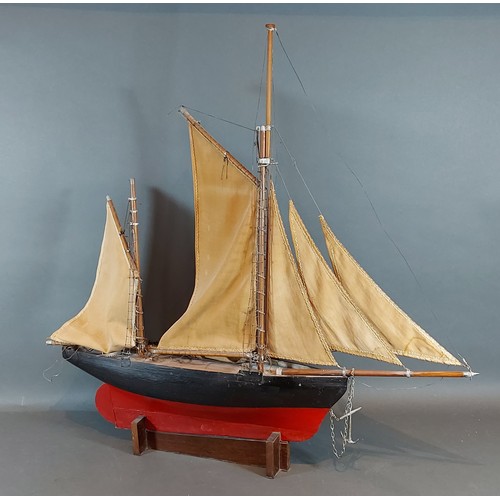 315 - A model pond yacht, 65cms long