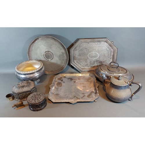 240 - A collection of silver plated items to include an entree dish