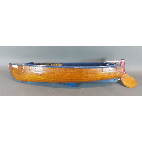 224 - A scratch built model pond yacht, 55cms long