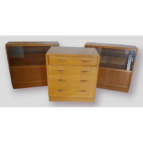 431 - A G Plan E. Gomme oak Chest of four drawers, 76cms wide by 46cms deep and 85cm high, together with t... 