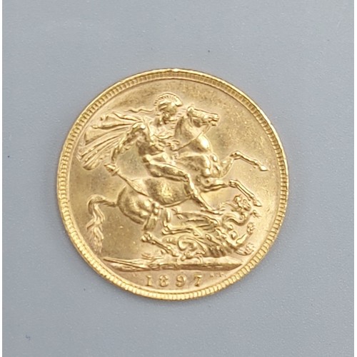 132 - A Victorian full gold Sovereign dated 1897