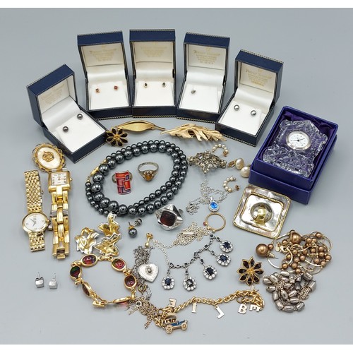 171 - A paste necklace together with a collection of jewellery, to include two watches