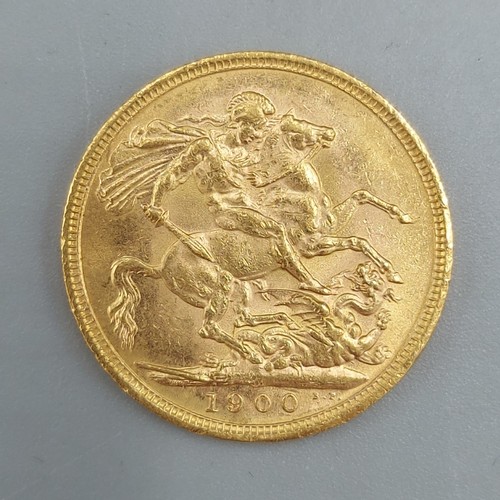 175 - A Victorian Full Gold Sovereign, dated 1900