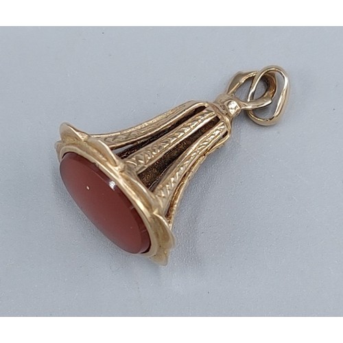 247 - A 9ct gold seal fob set Cornelian, 4gms