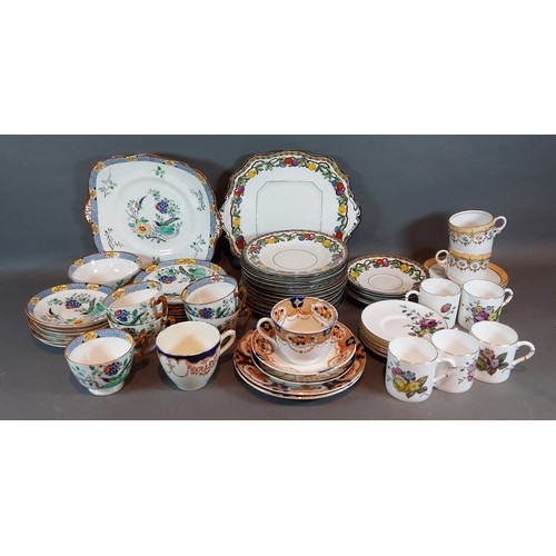 34 - A Worcester porcelain coffee service together with various tea ware