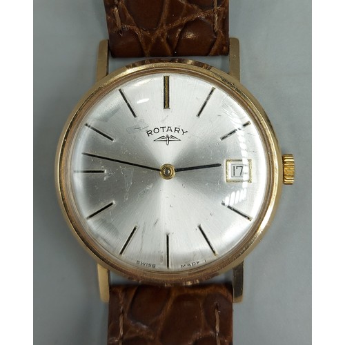 76 - A 9ct gold cased Gentlemans wristwatch by Rotary with leather strap
