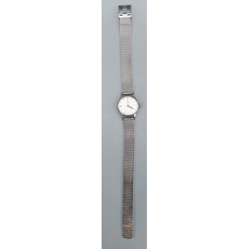 82 - A stainless steel cased ladies wristwatch by Omega with stainless steel strap