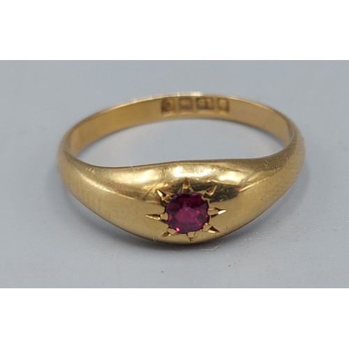 121 - An 18ct gold ring, 3.6gms, ring size O