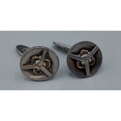 133 - A pair of Sterling silver Georg Jensen Cufflinks # 41, By 0scar Gundelach-pedersen, 15.4gms