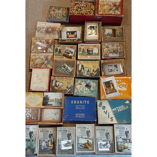 280 - A collection of Jigsaw puzzles by Zig Zag to include Secrets, a collection of Tucks Tippe-Toppe puzz... 