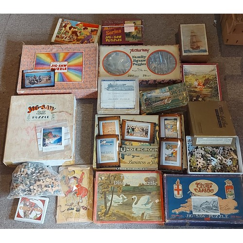 402 - A Chad Valley GWR Jigsaw puzzle together with a collection of other Jigsaw puzzles