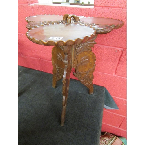 211 - Folding carved table - H: 58cm