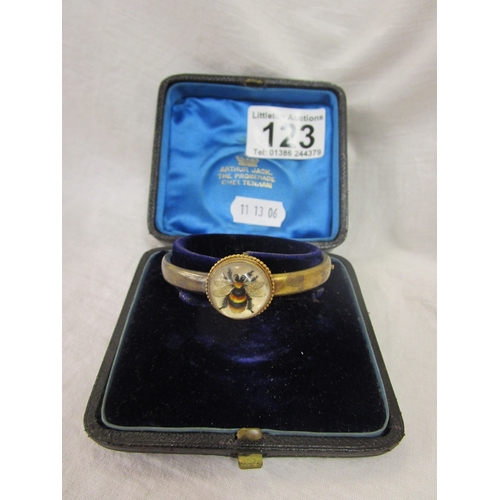 123 - Bangle set with bumble bee motif