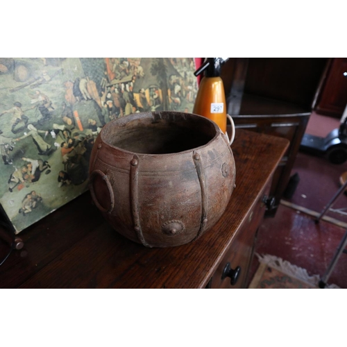 304 - Large carved wooden bowl - Approx H: 20cm