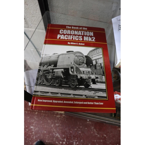 315 - Collection of railway books