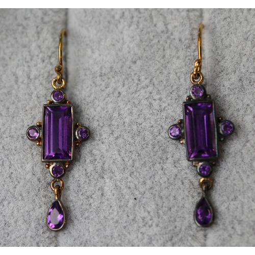 43 - Pair of amethyst drop earrings