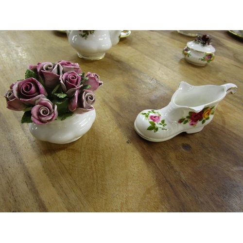 446 - Royal Albert Old Country Roses to include miniatures some A/F