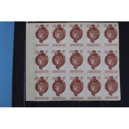 88 - Collection of stamp albums - All World