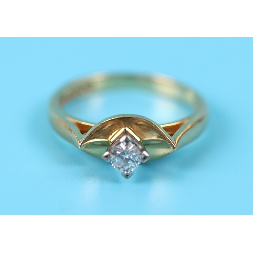 33 - 18ct gold diamond solitaire ring