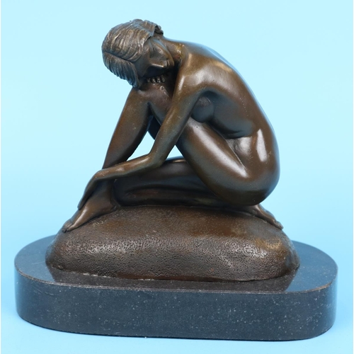 165 - Bronze study of nude on marble base - Approx H: 19cm