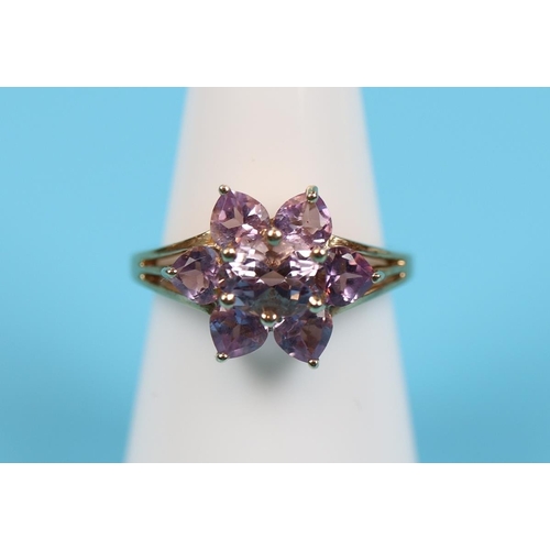 62 - Gold amethyst set flower ring - Approx 3.41 grams