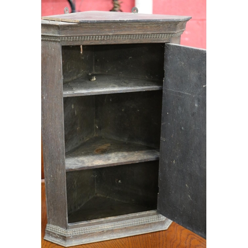 267 - Small antique oak corner cupboard