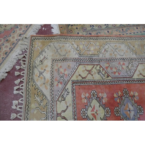 495 - Turkish rug - Approx 175cm x 267cm