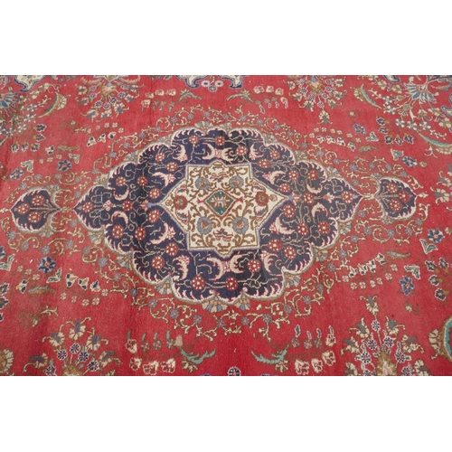 496 - Large Eastern patterned rug - Approx 303cm x 380cm