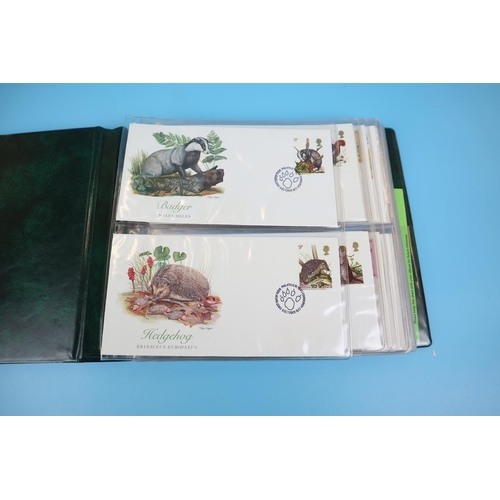 82 - Stamps - Folder of 52 FDC's - Flora & Fauna of the World