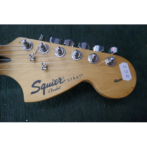 223 - Squire Strat by Fender electric guitar (Affinity series) - Crafted in Indonesia - Serial IC040605733