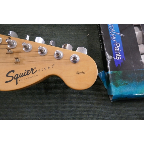 224 - Squire Strat by Fender electric guitar (Affinity series) - Crafted in China - Serial CY99080284 to i... 