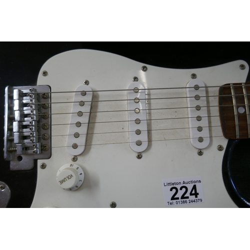 224 - Squire Strat by Fender electric guitar (Affinity series) - Crafted in China - Serial CY99080284 to i... 