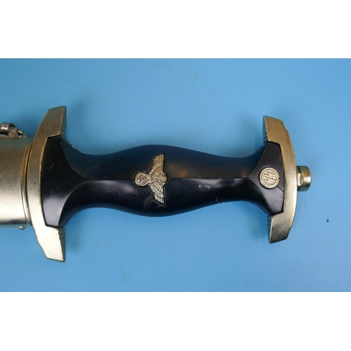 109 - Nazi dagger