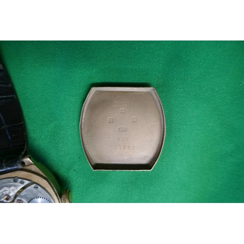 71 - Gold Waltham gents watch