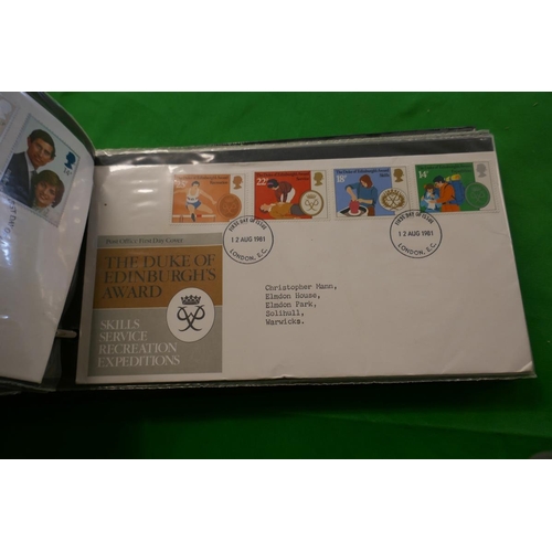 89 - 4 albums of First Day covers