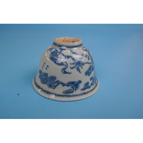 116 - 4 pieces of Ming dynasty china