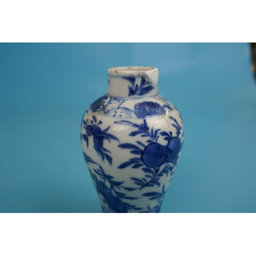 116 - 4 pieces of Ming dynasty china