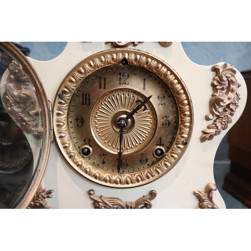 121 - Ansonia of New York mantle clock - Working