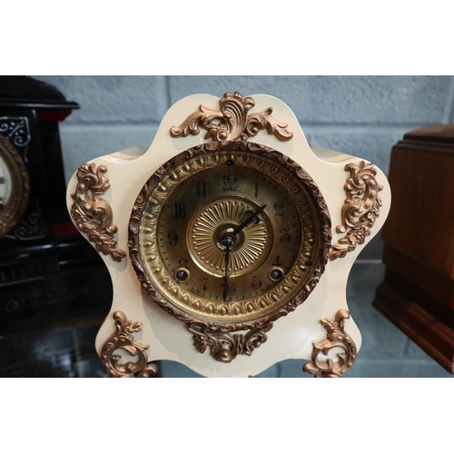 121 - Ansonia of New York mantle clock - Working