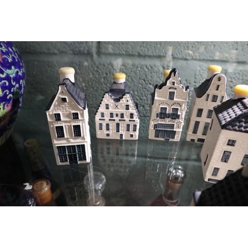 148 - Collection of blue Delft Bols buildings - All full