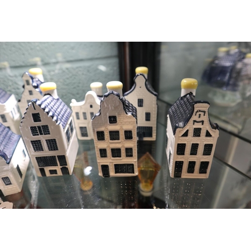 148 - Collection of blue Delft Bols buildings - All full