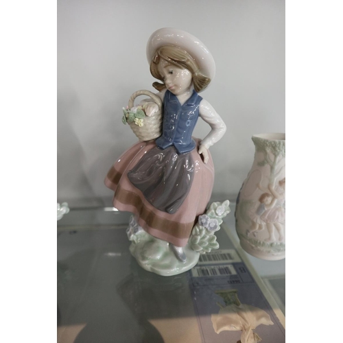 149 - Lladro - 2 girl figures, small vase & eggcup